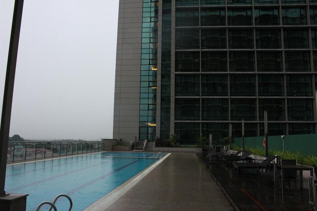 Imperial Suites Serviced Apartment Maong Bazaar Екстериор снимка
