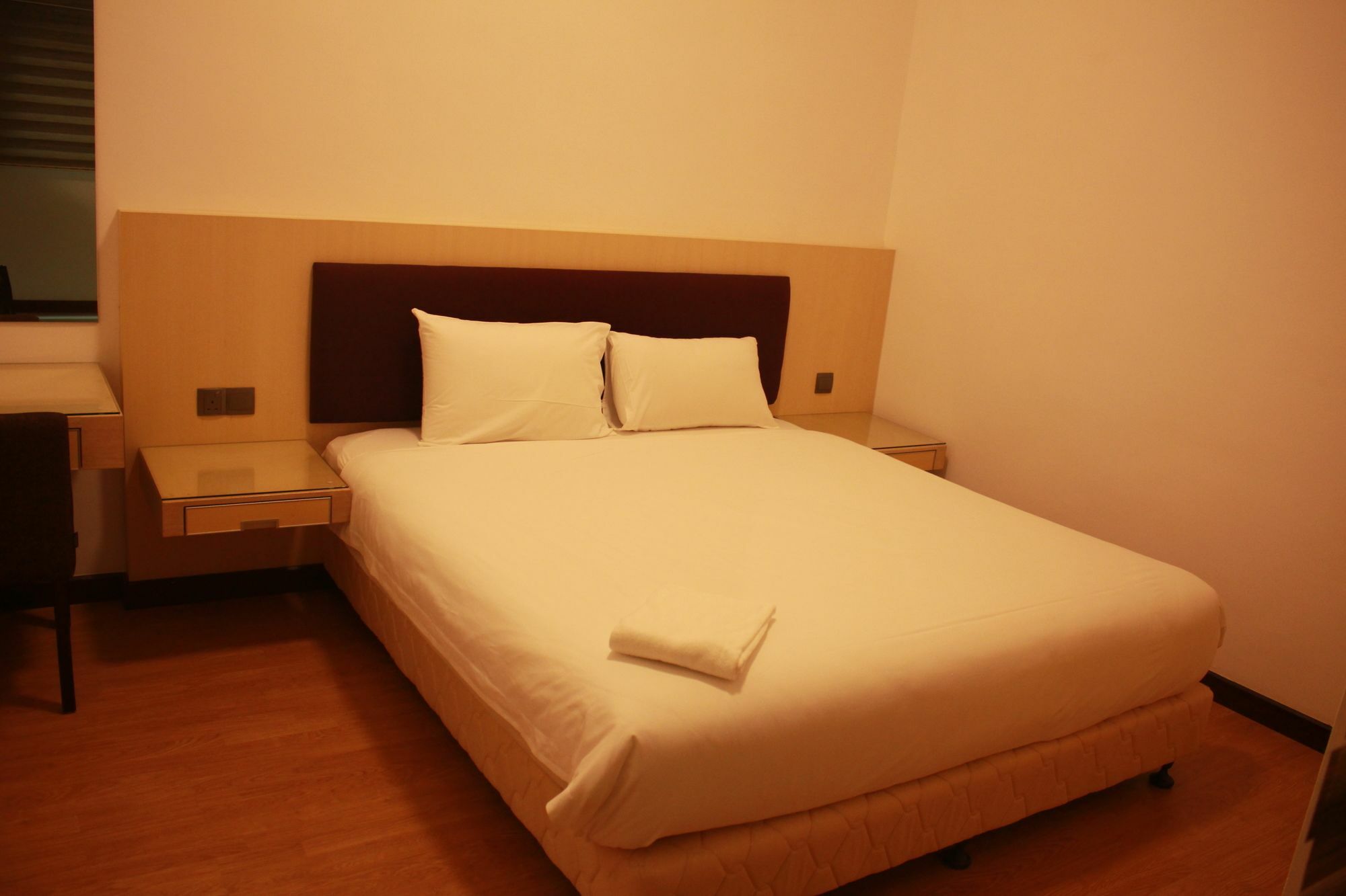 Imperial Suites Serviced Apartment Maong Bazaar Екстериор снимка